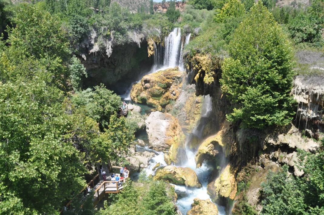 Konya’nın Doğal İncisi! Huzur Arayan Oraya Gidiyor! 1