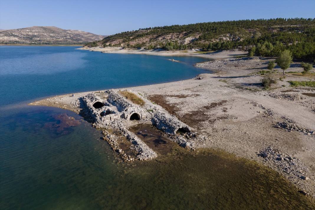 Altınapa Barajı'nın Suyu Çekildi! Görenler Hayrete Düştü! 12