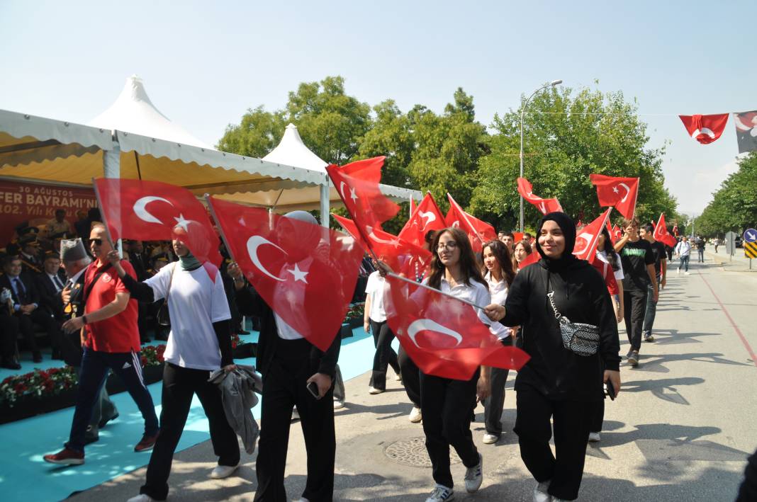 Konya'da Büyük Zafer Coşkuyla Kutlandı! İşte O Renkli Görüntüler... 13