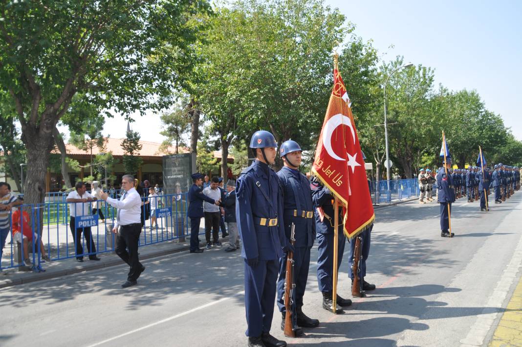 Konya'da Büyük Zafer Coşkuyla Kutlandı! İşte O Renkli Görüntüler... 3