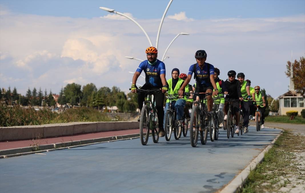 Bisikletle Konya’yı Pedallıyorlar 7