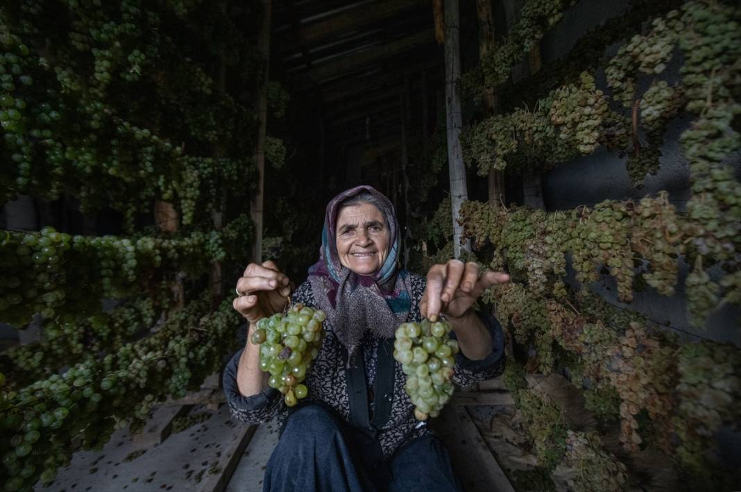 Konya'nın Doğal Zümrüdü Asırlık Yöntemlerle Hazırlanıyor! 6