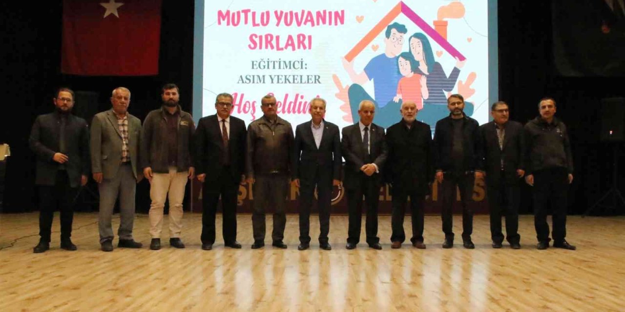 Akşehir’de Mutlu Yuvanın Sırları konulu konferans