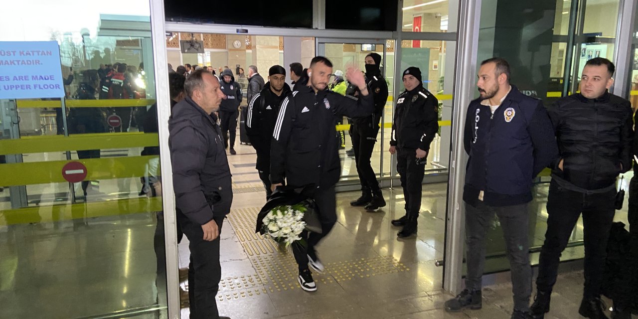 Beşiktaş, Konya’ya geldi. Yıldız isimler kadroda yok