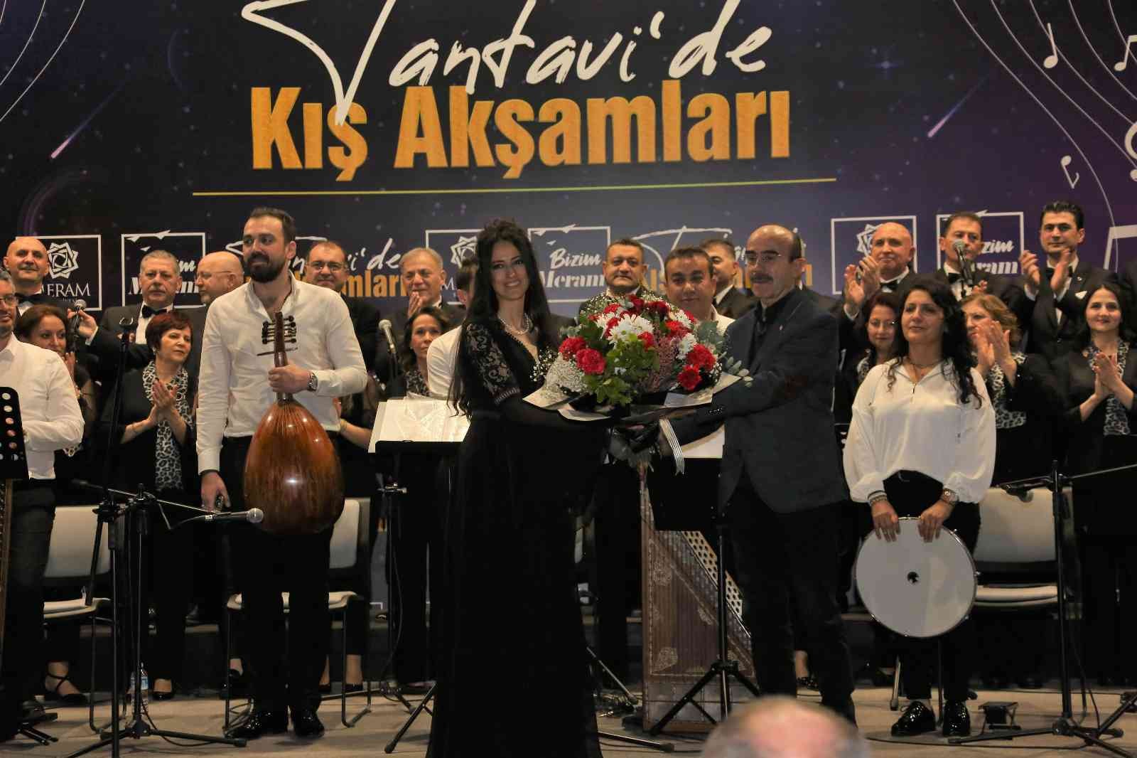 Tantavi Kış Akşamları müzik dinletisiyle başladı