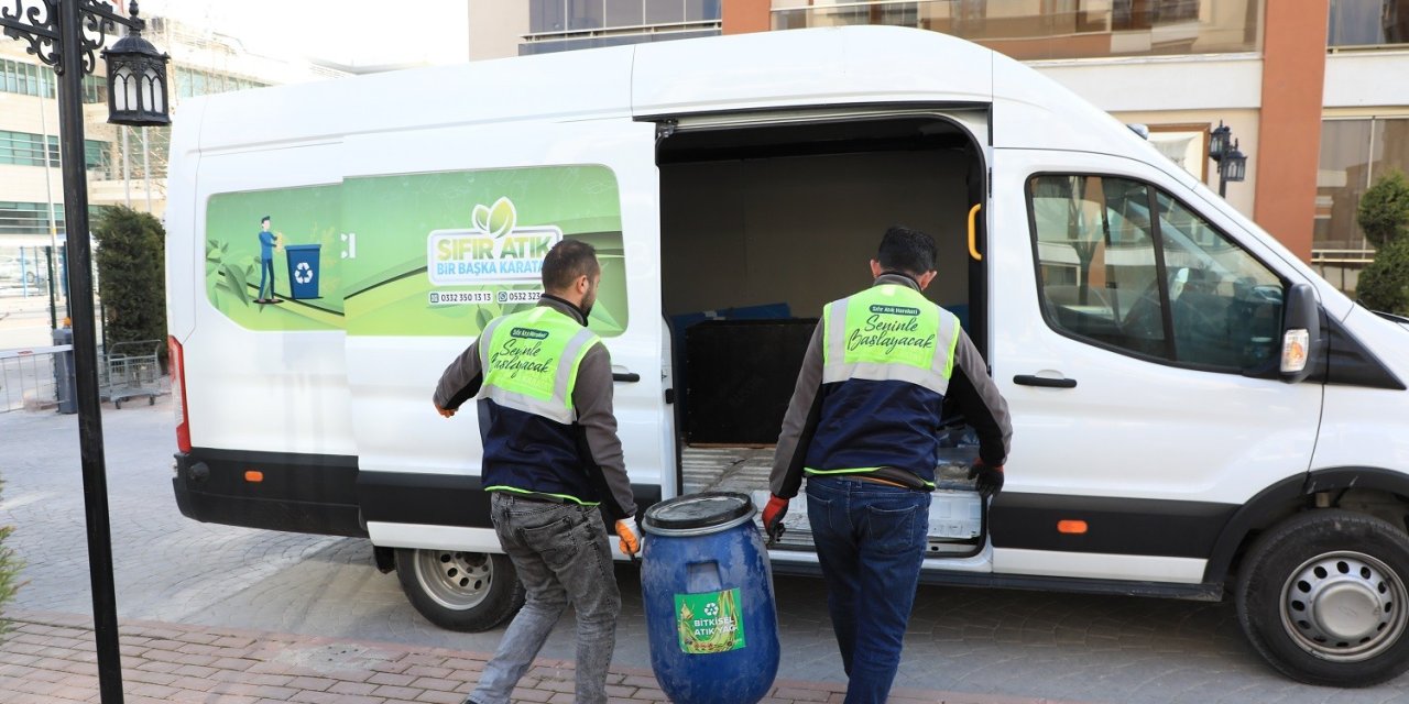 Karatay’da Atık Yağ Kumbarası ile 4 milyon metreküp suyun kirlenmesinin önüne geçildi