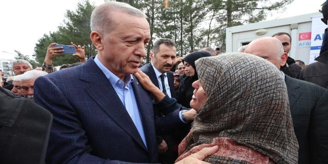 Cumhurbaşkanı Erdoğan: Ata yurdunuzu asla kalıcı olarak terk etmeyin