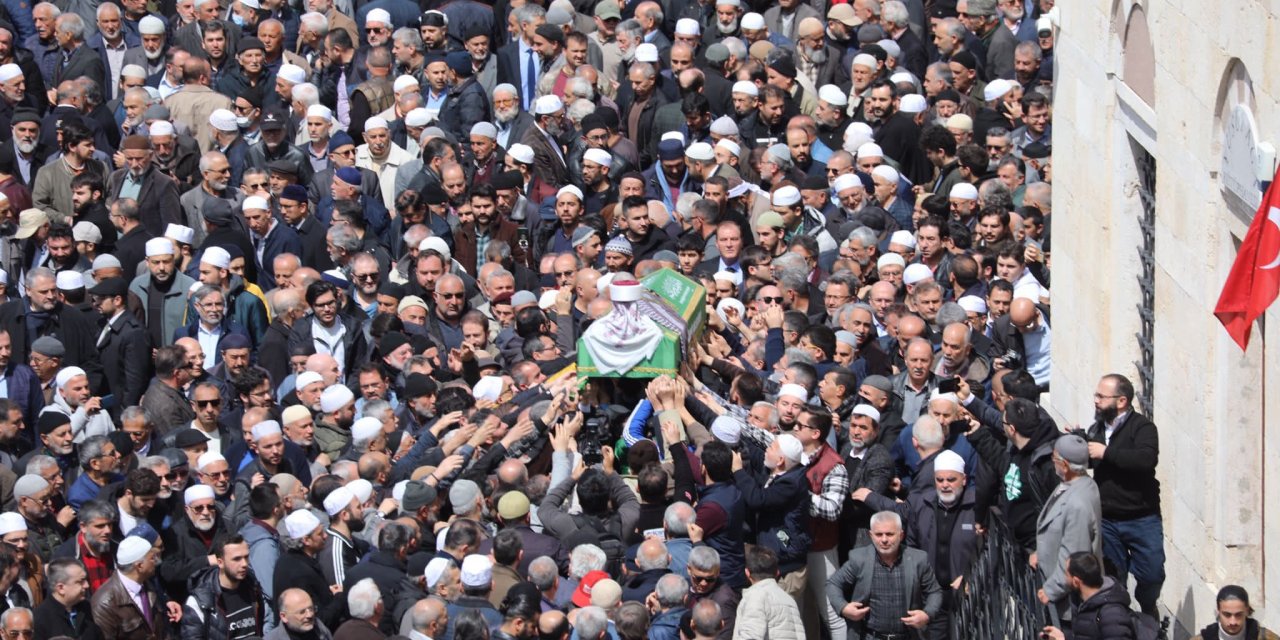 Konya, Hasan Hüseyin hocasını son yolculuğuna uğurladı!