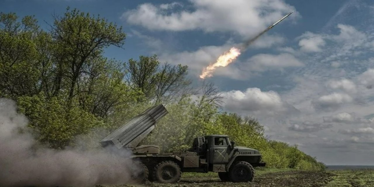 Ukrayna'nın Donetsk bölgesinde yoğun çatışmalar sürüyor