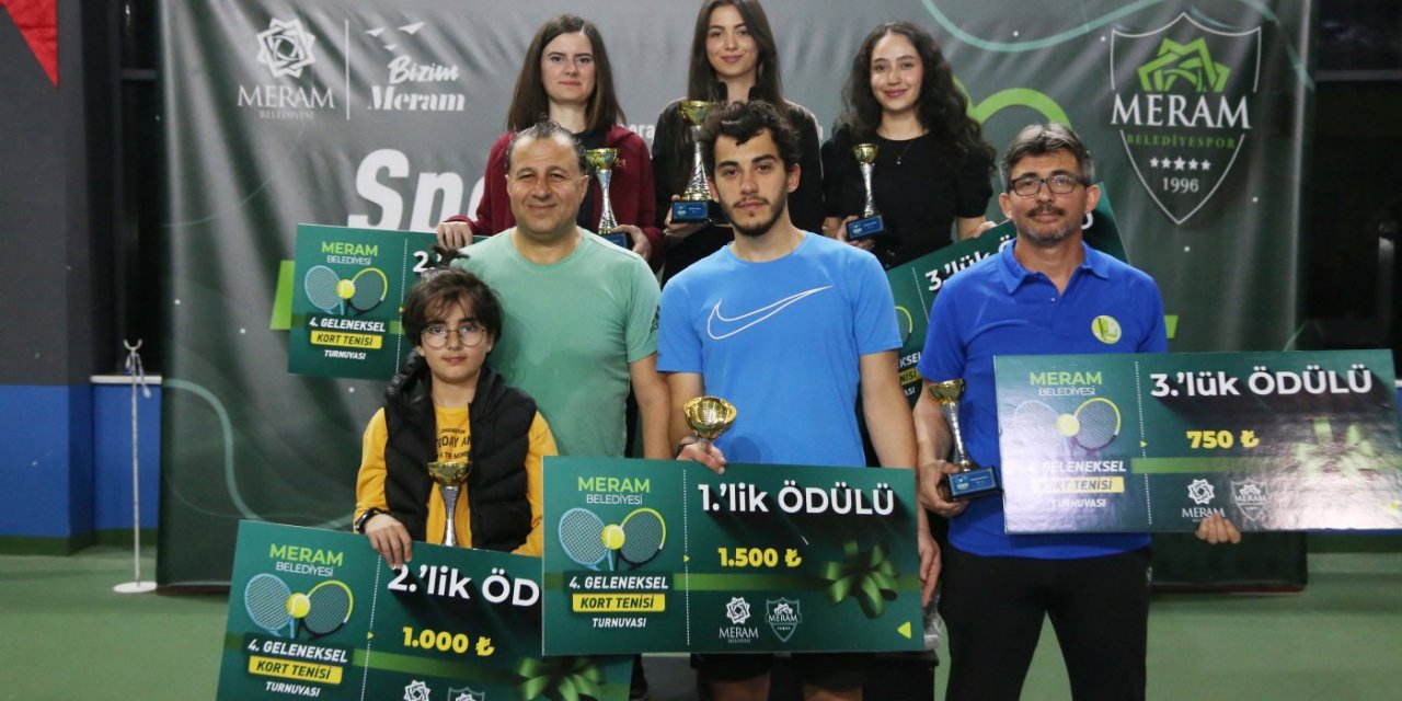 Meram'da Tenis Turnuvası Nefes Kesti