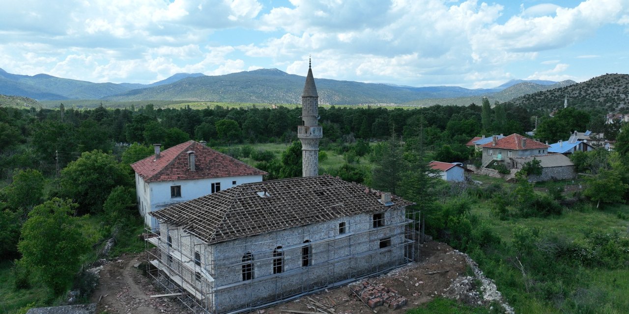 Konya Büyükşehir, 120 yıllık camiyi restore ediyor