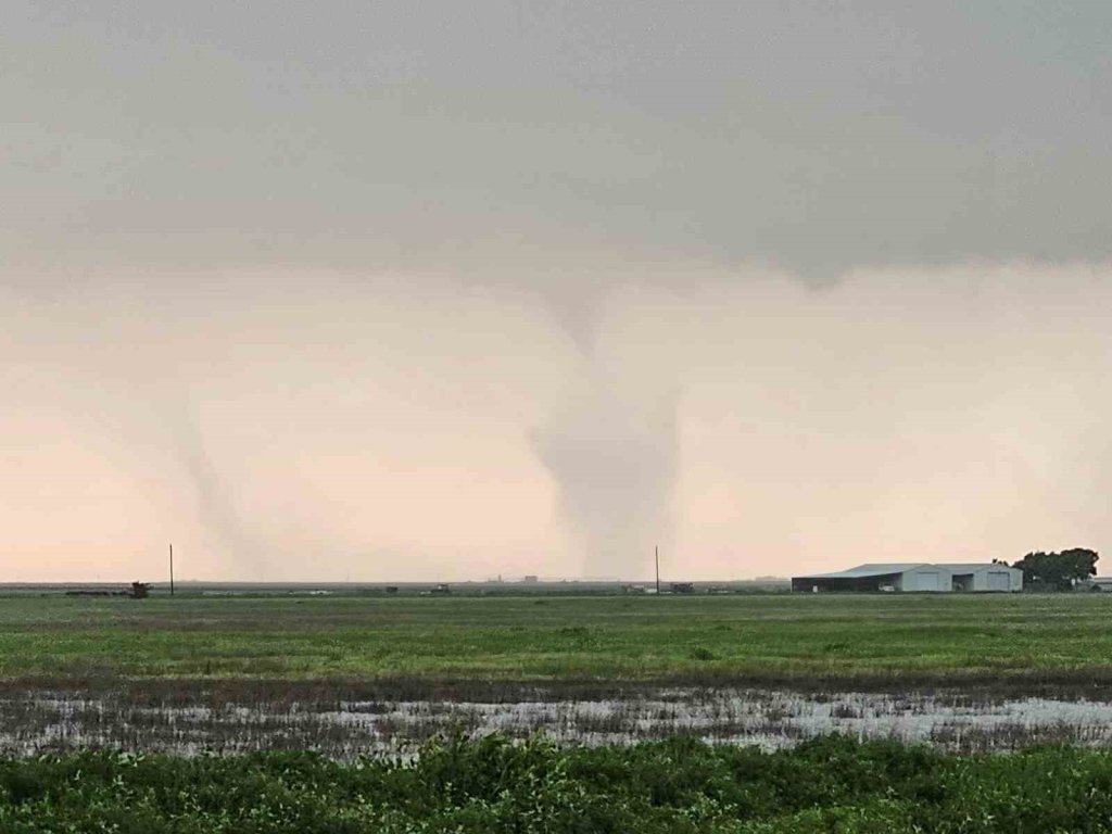 Texas’ta hortum felaketi: 3 ölü, 56 yaralı