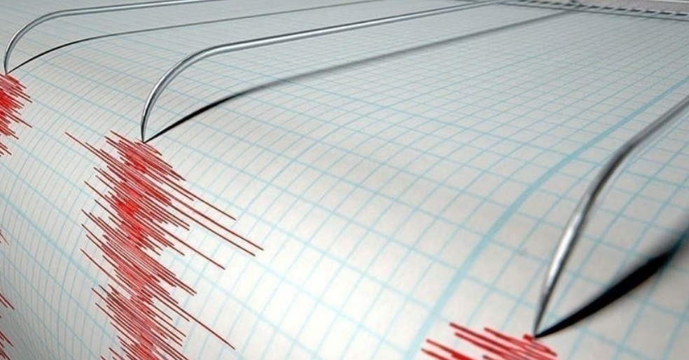 İran'da 5 büyüklüğünde deprem