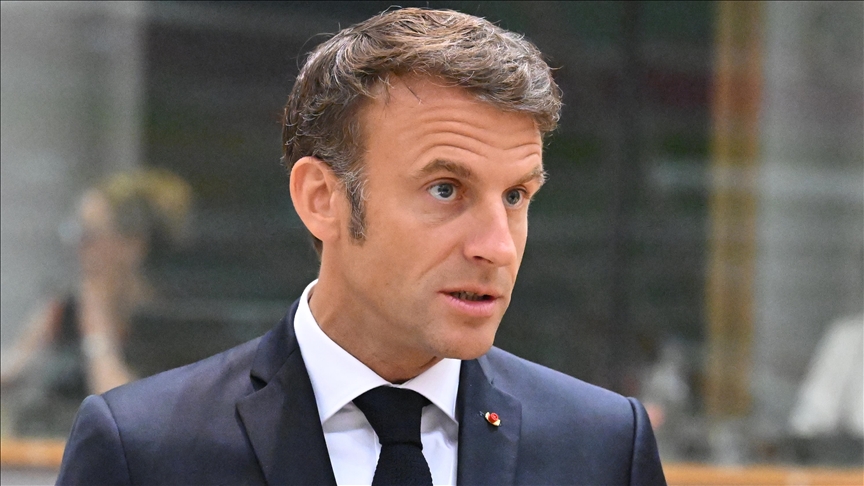 Fransa Cumhurbaşkanı Macron: Sosyal medya şiddeti körüklüyor!