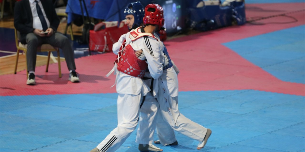 Konya'da tatamiye çıkan sporcuların hedefi Olimpiyat Oyunları!