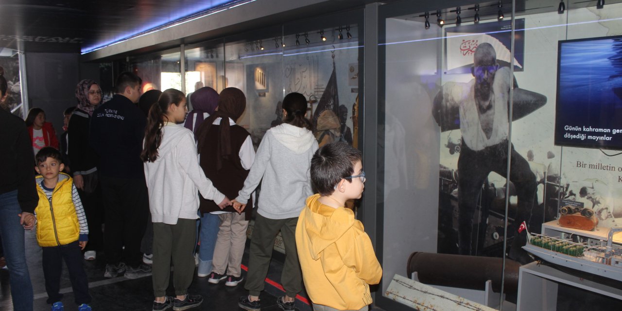 Mobil Müze Tırı Karapınar'da ziyaretçileriyle buluştu