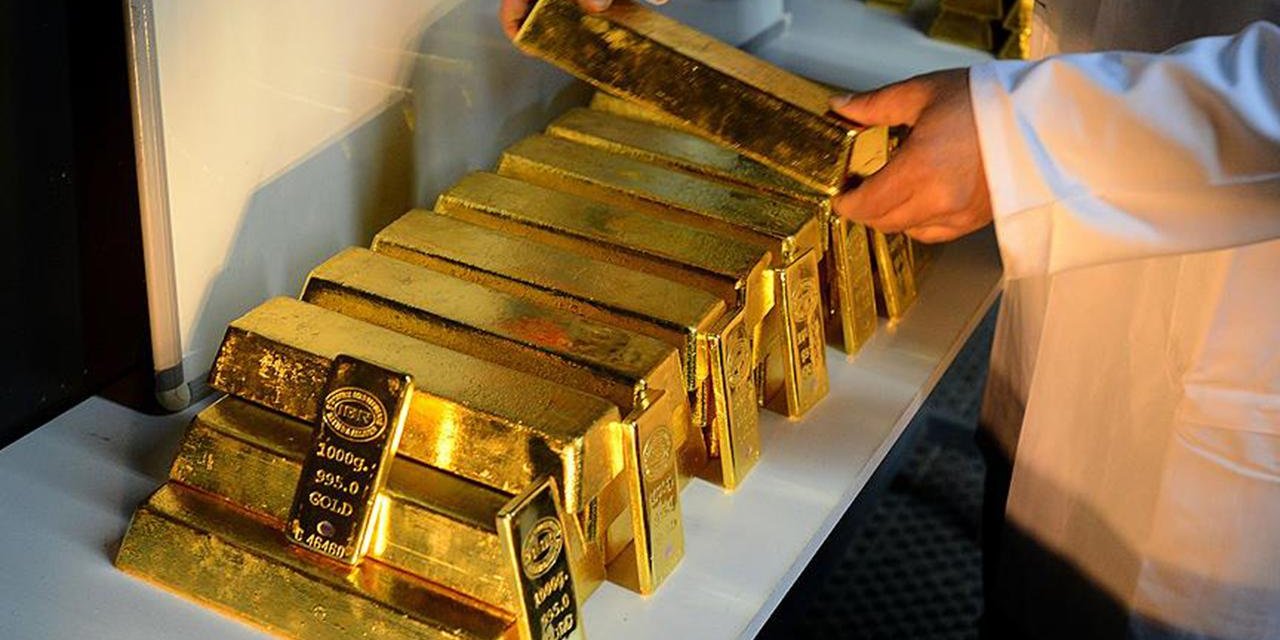 Altının kilogram fiyatı 2 milyon 420 bin liraya geriledi