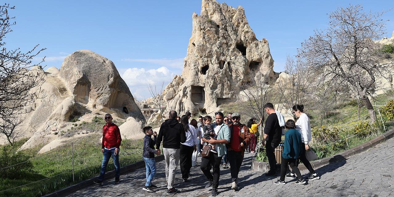 Kapadokya 4  ayda yarım milyon turist ağırladı