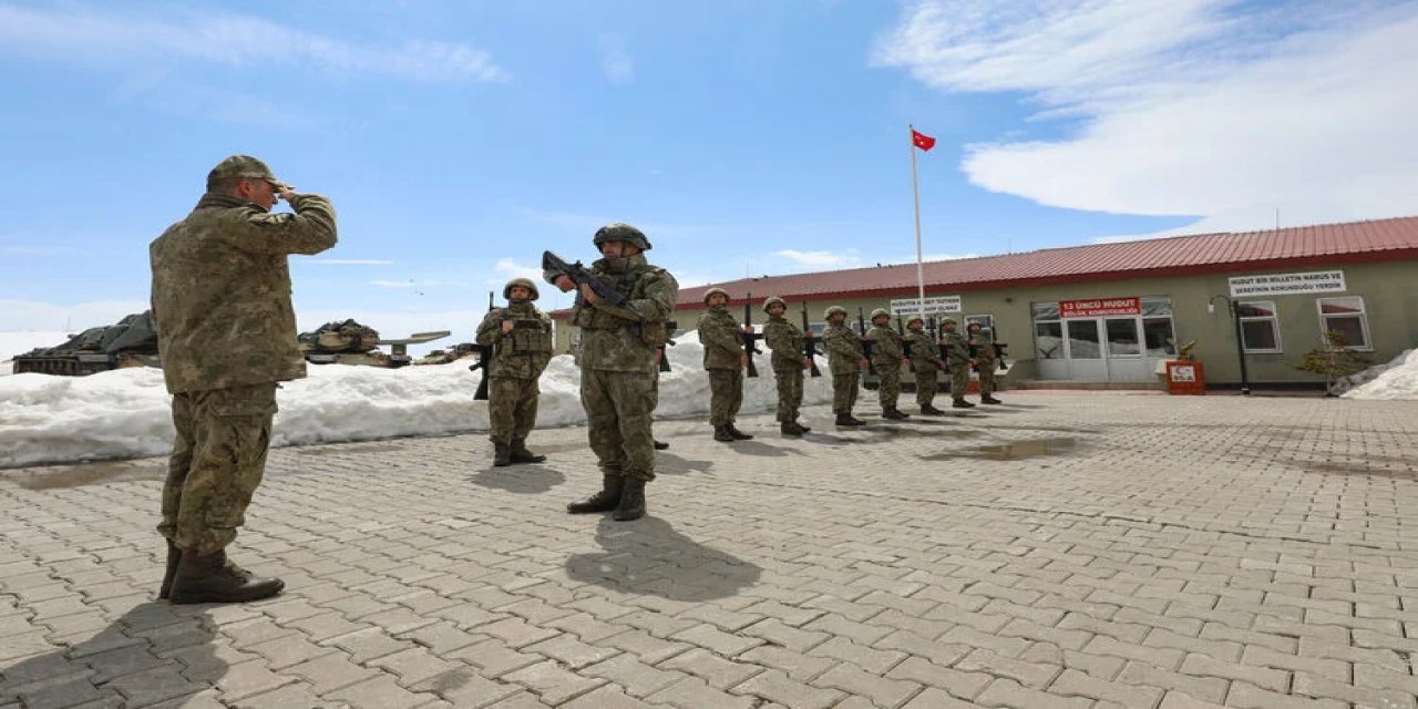 'Mehmetçik' Ramazan Bayramı'nda da vatan nöbetinde