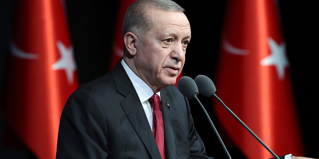 Erdoğan'dan siyasi parti liderlerine bayram tebriği