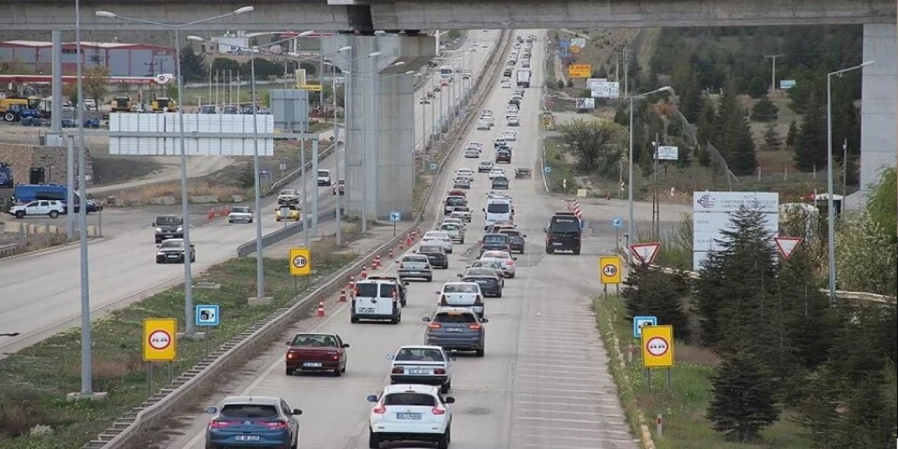 'Kilit kavşak'ta bayram yoğunluğu