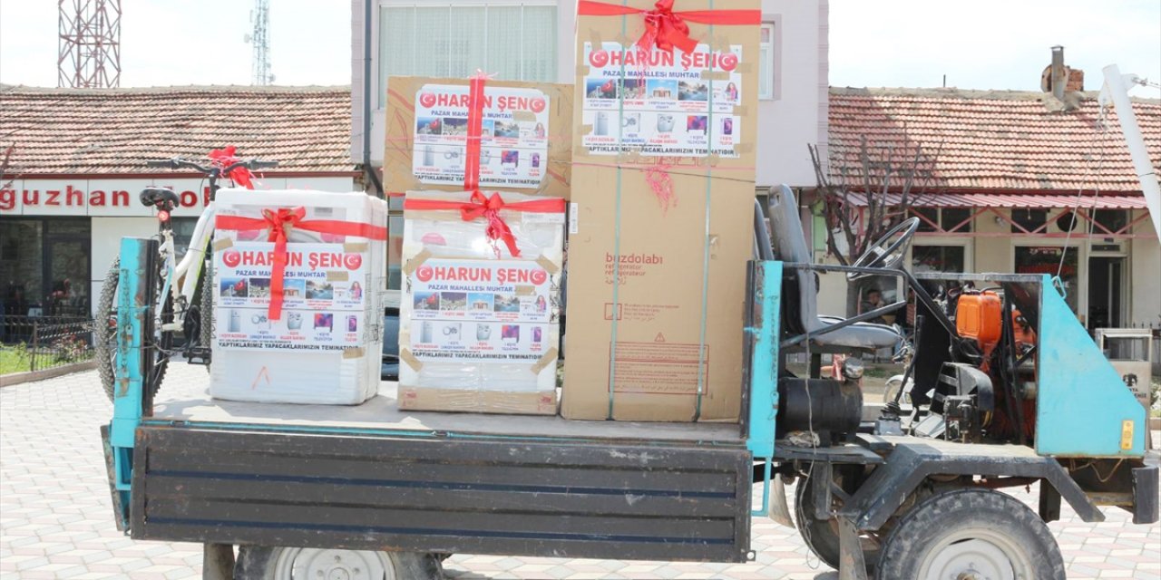 Tuzlukçu'da bir muhtar, seçmenlerine çekilişle hediye dağıttı