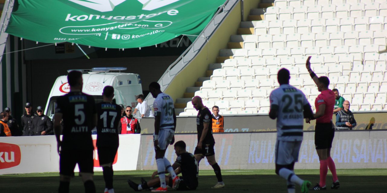 Konyaspor'da iki futbolcu Sivas deplasmanında yok!