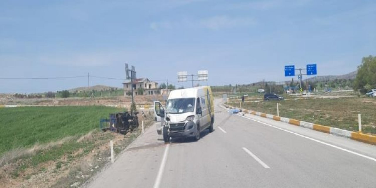 Konya’da minibüs ile patpat çarpıştı: 1 ölü