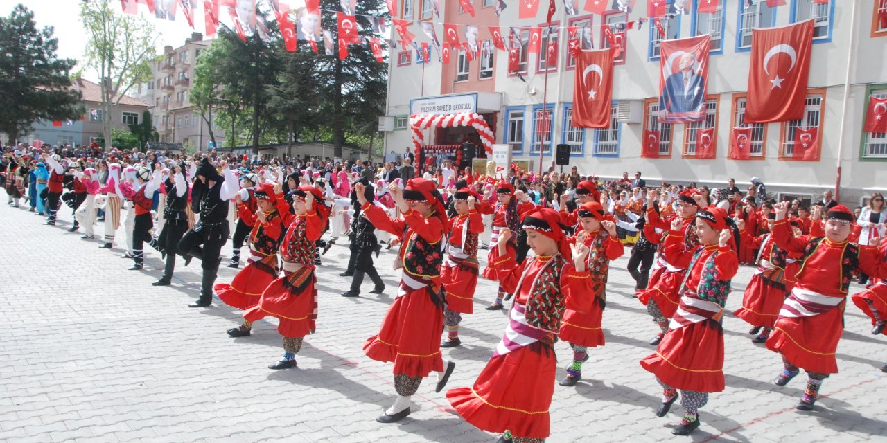 Akşehir’de 23 Nisan coşkusu yaşandı