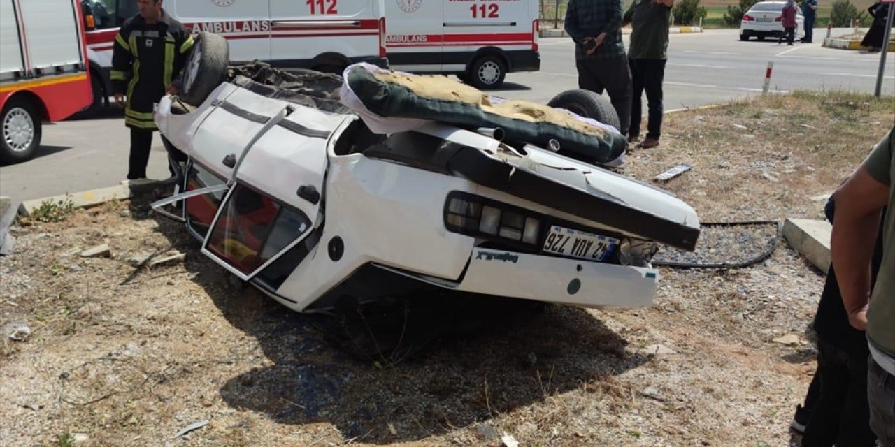 Konya'da tır ile çarpışan otomobildeki 4 kişi yaralandı