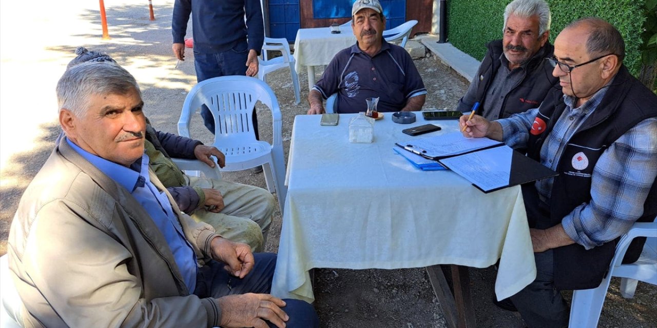 Konya'da çiftçilere tarımsal üretim planlaması anlatılıyor