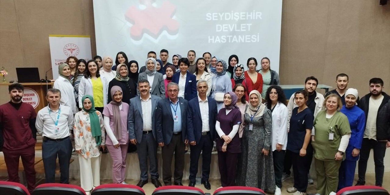 Seydişehir'de sağlık çalışanlarına eğitim verildi
