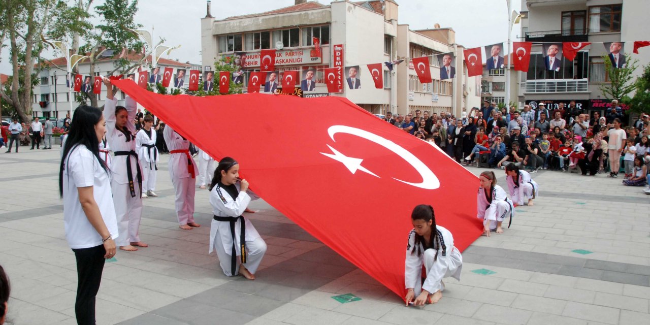 Akşehir’de 19 Mayıs coşkusu yaşandı
