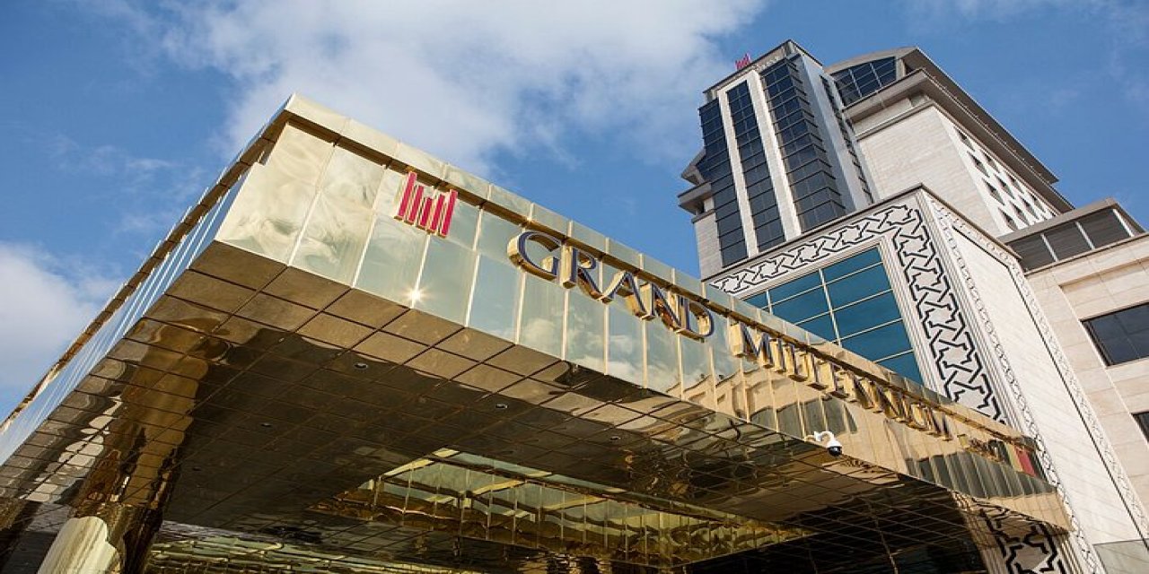 ENYAKIT yeni şarj istasyonunu Grand Millennium Konya Hotel'de açtı