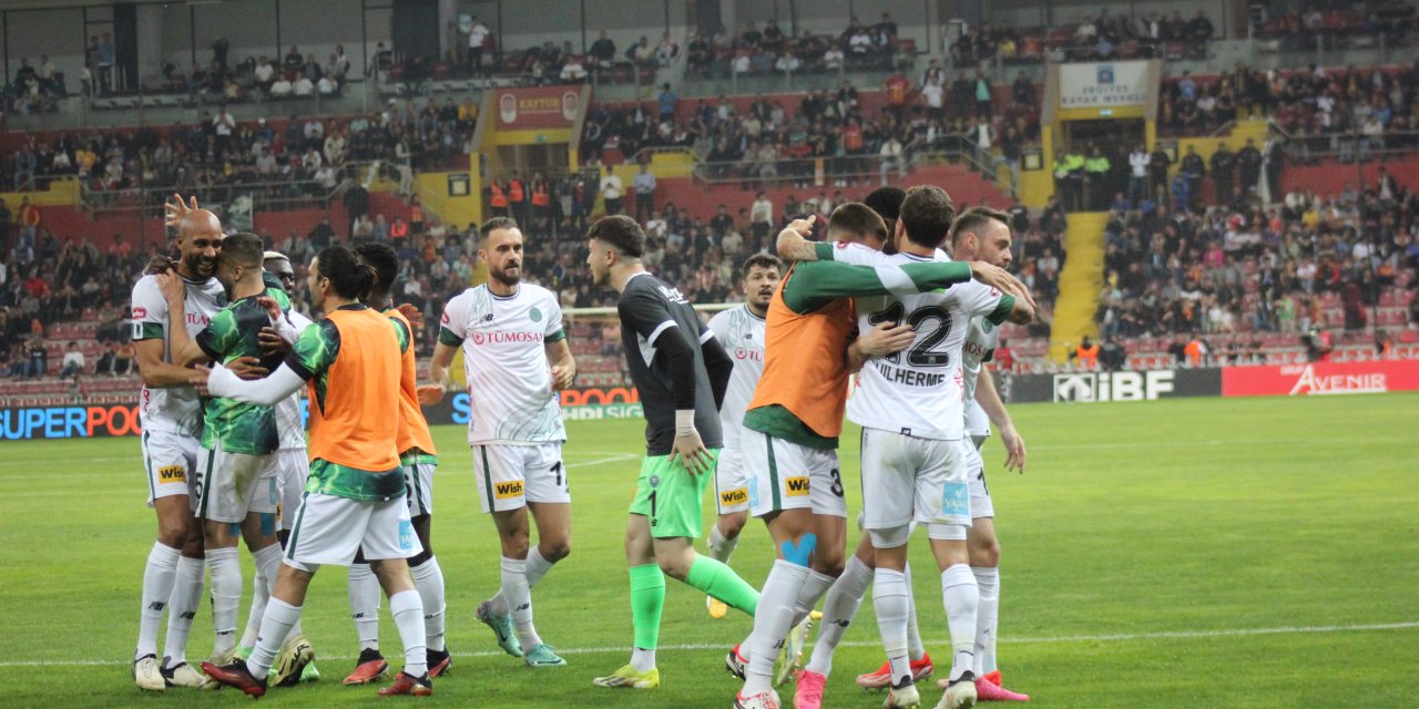 Konyaspor'da yerli oyuncular hakkında karar! 4 isim ile yola devam edilmeyecek