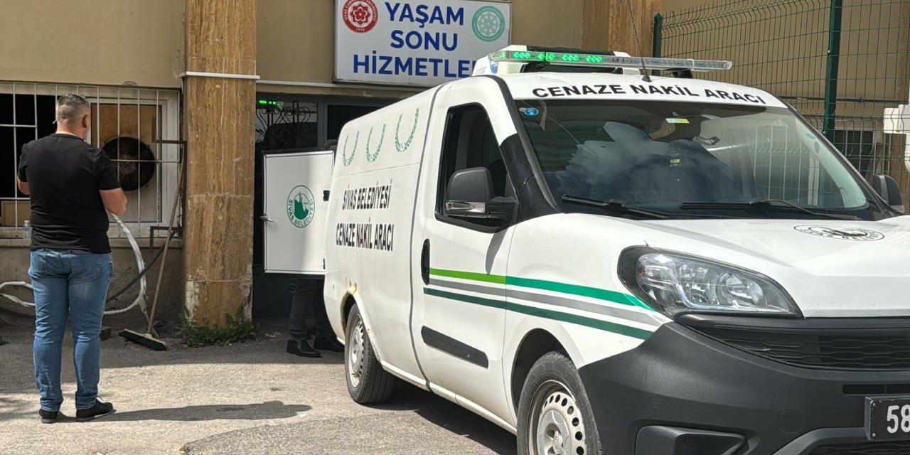 Sivas'ta KKKA hastalığı şüphesiyle tedavi gören kişi öldü