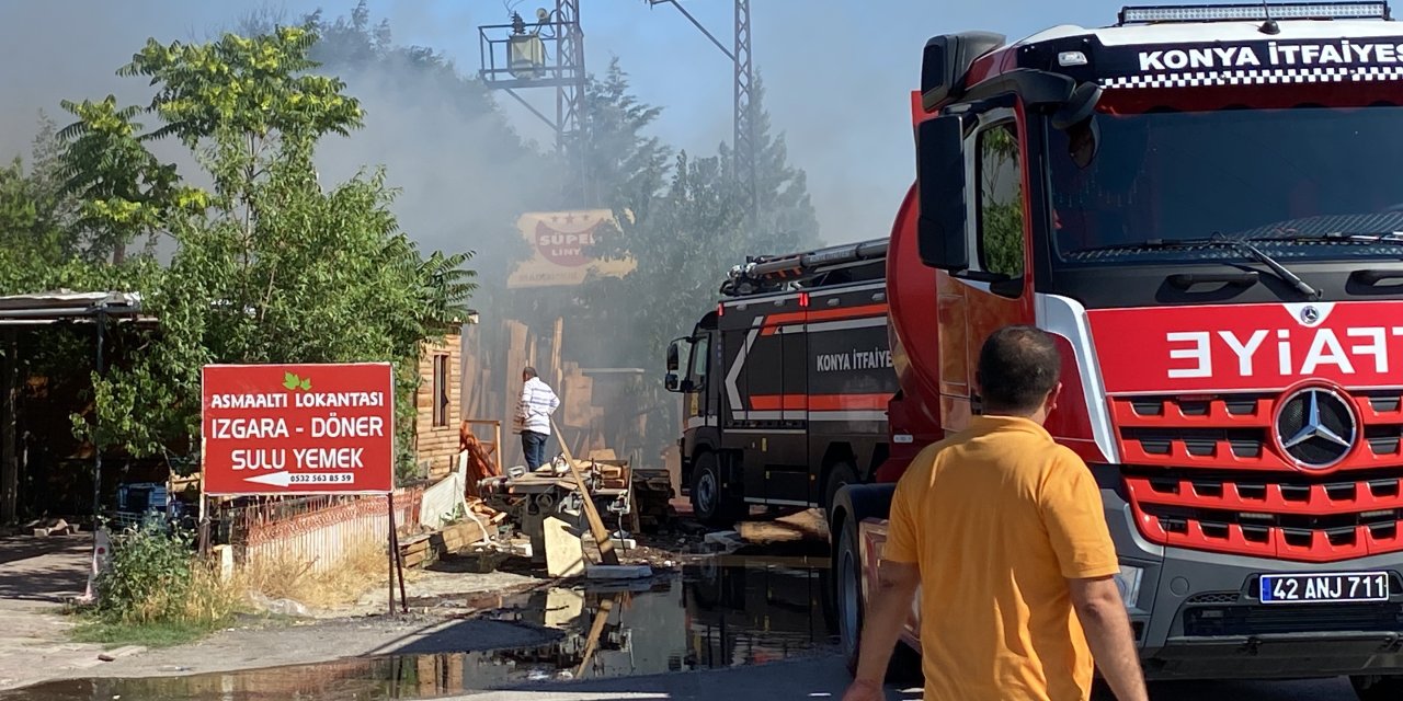 Konya'da sanayi sitesinde yangın paniği