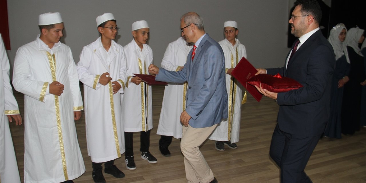 Konya'da hafızlık mezuniyet töreni düzenlendi