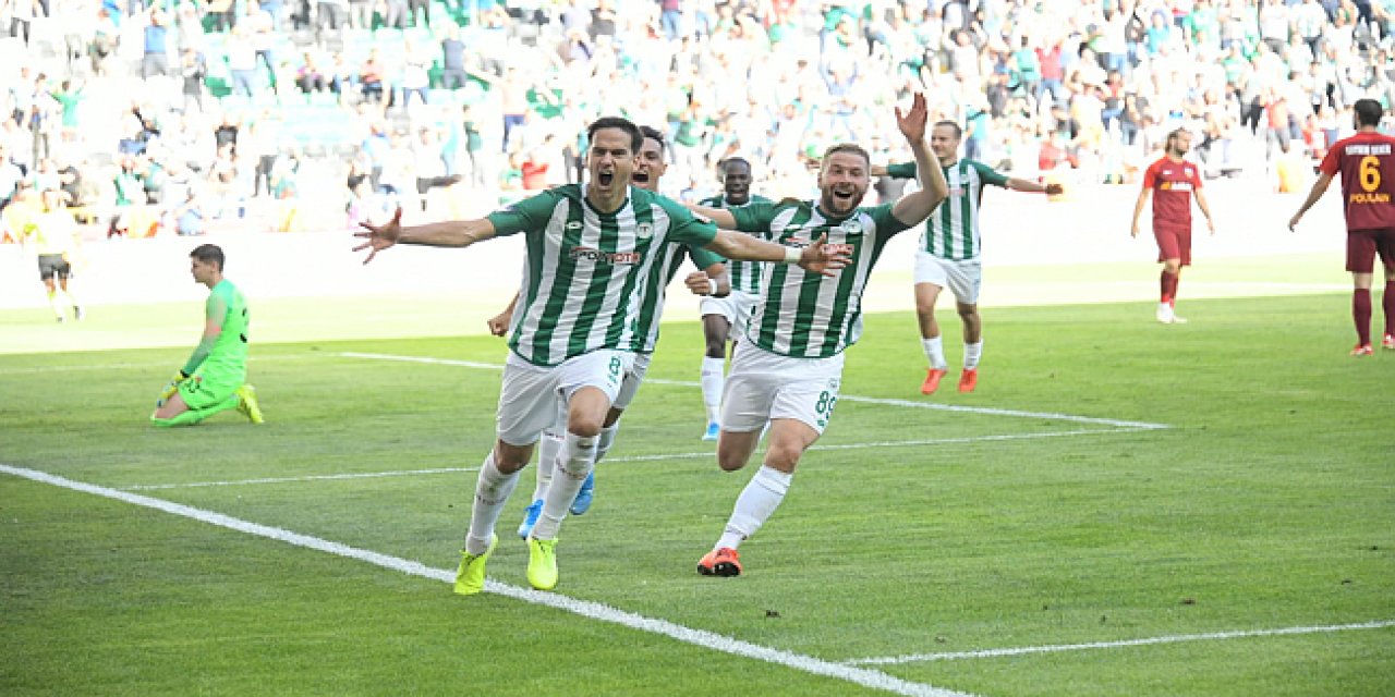 Konyaspor, eski oyuncusunu yeniden kadrosuna katmaya hazırlanıyor