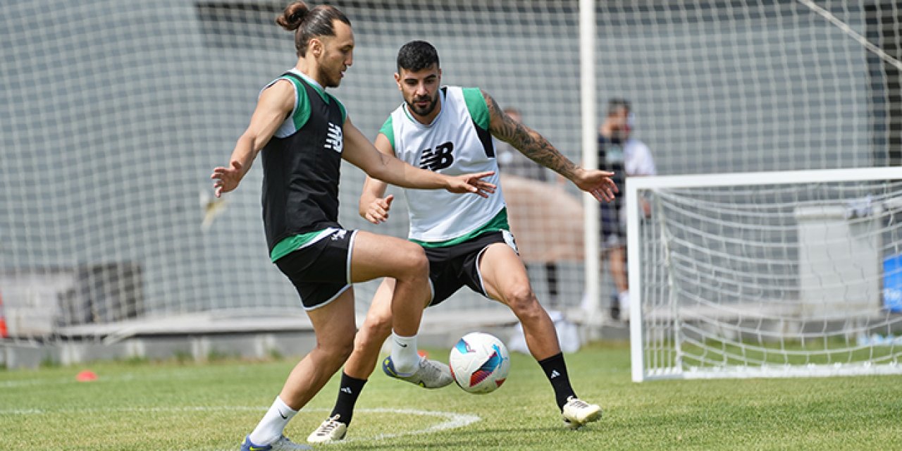 Konyaspor, 1 günlük iznin ardından yeniden çalışmalara başladı