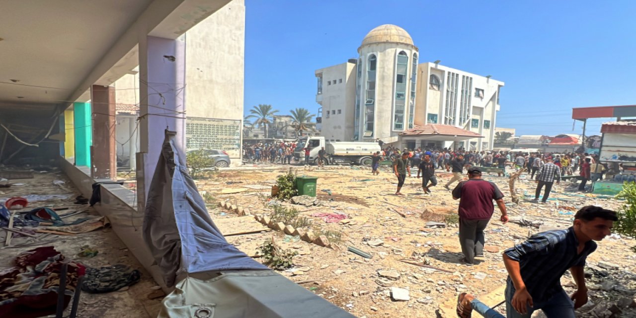 İşgalci İsrail sahra hastanesini bombaladı