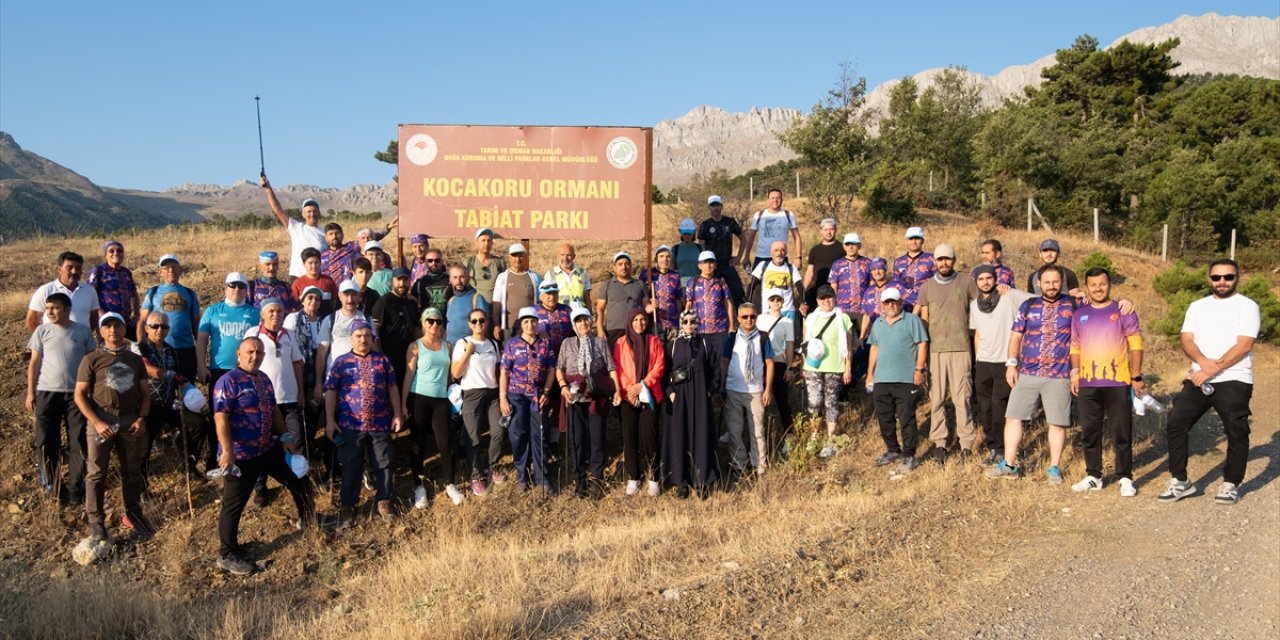 Doğaseverler Kocakoru Tabiat Parkı'nda yürüdü