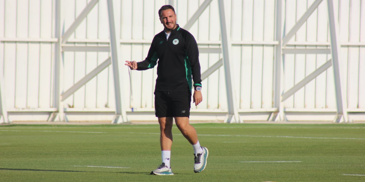 Konyaspor stoper bölgesine takviye yapacak mı? Ali Çamdalı'dan önemli açıklamalar