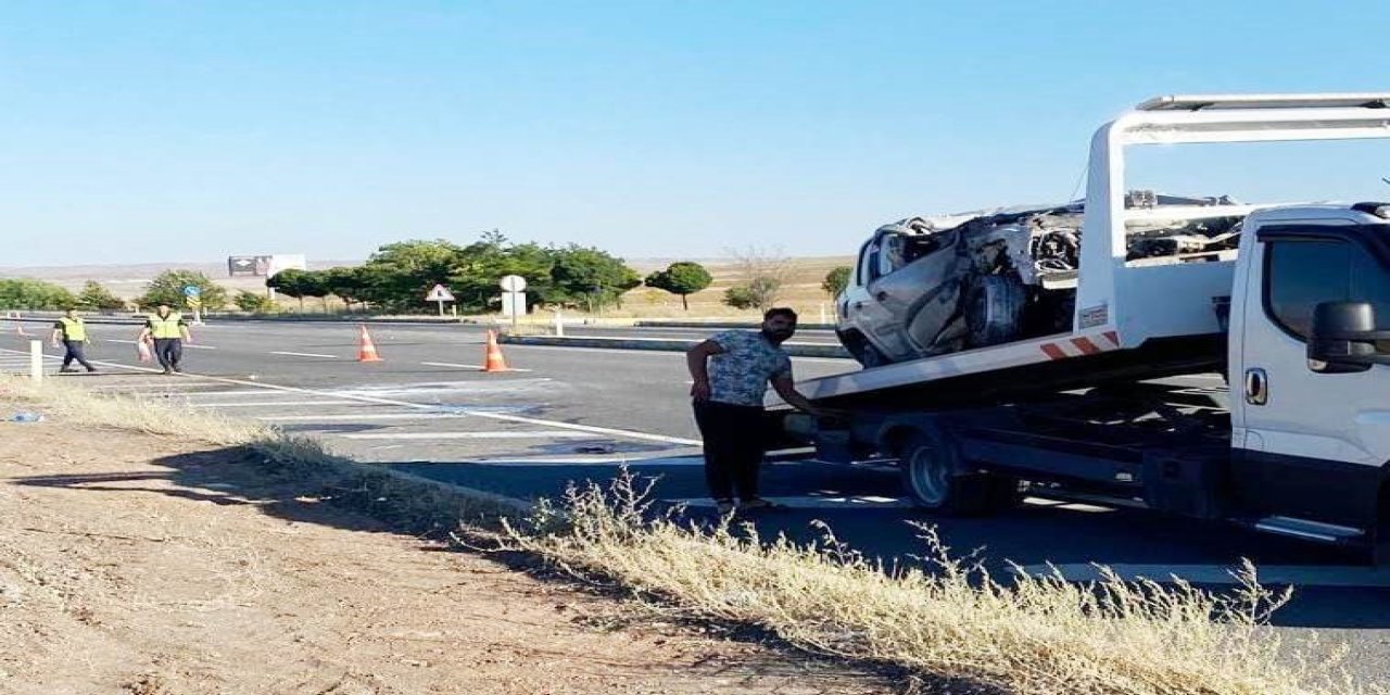 Konya'da otomobil takla attı: 4’ü çocuk 6 yaralı