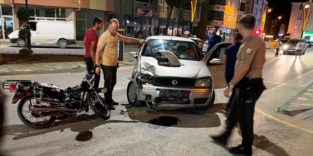 Konya’da otomobil ile motosiklet çarpıştı: 2 yaralı!