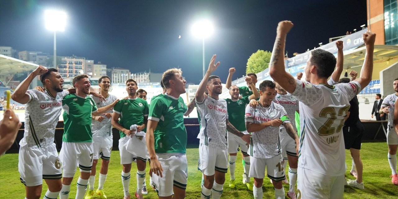 Konyaspor'un konuğu Sivasspor! İlk iç saha galibiyetini alalım!