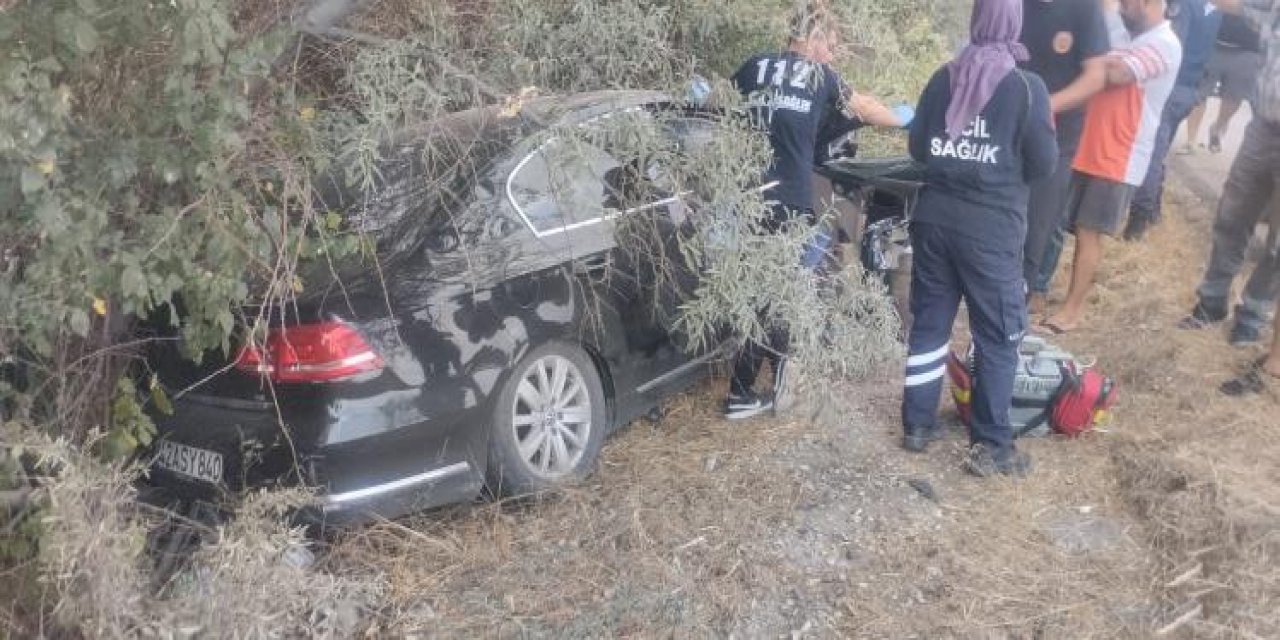 Konya'da otomobil yol kenarındaki ağaçlara çarptı: 1 ölü, 1 yaralı