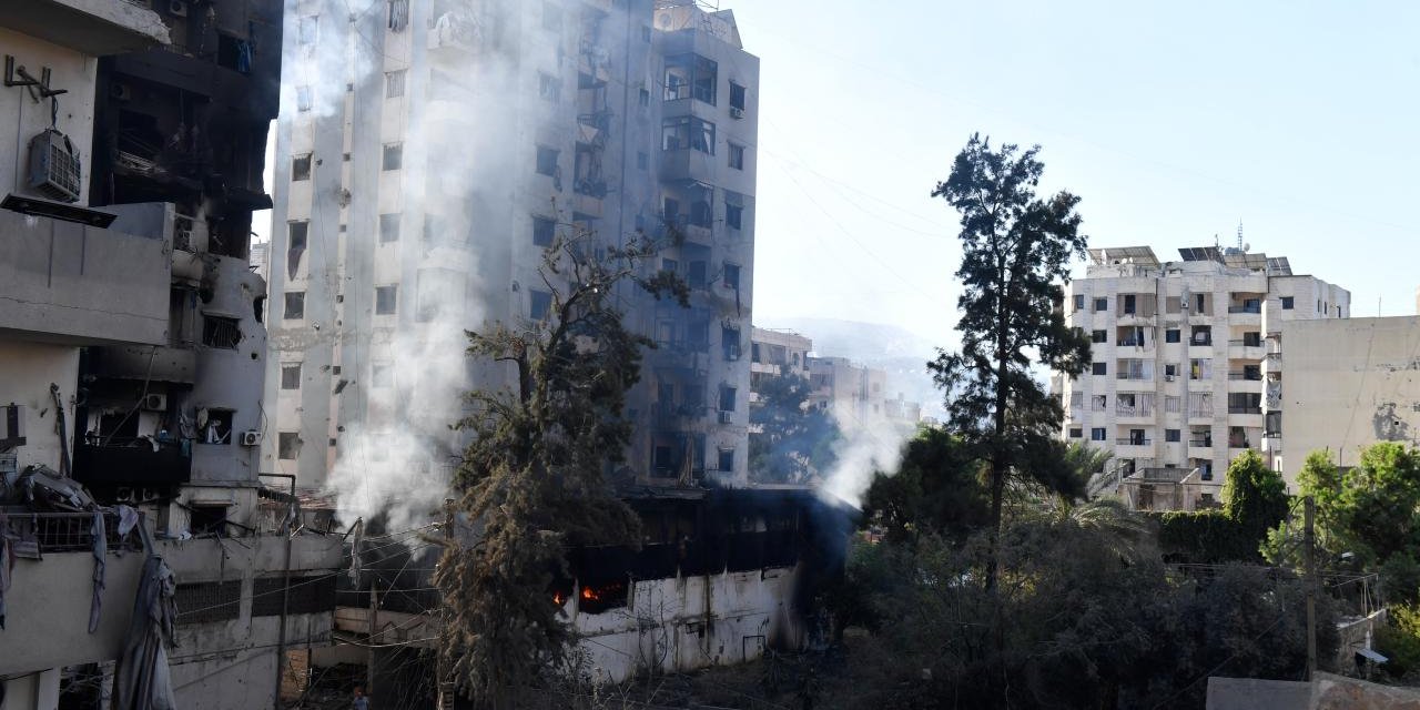 İsrail'in Lübnan saldırılarında 9 sağlık personeli yaralandı