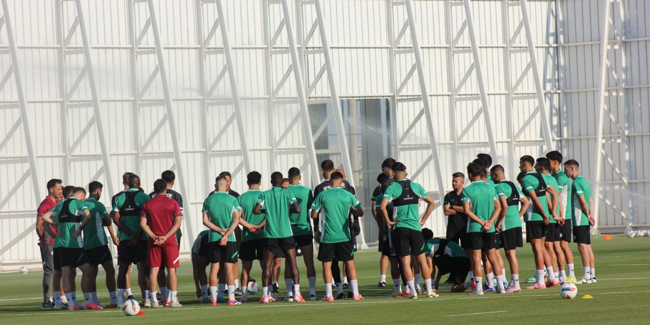 Konyaspor'da Beşiktaş mesaisi kaldığı yerden devam edecek