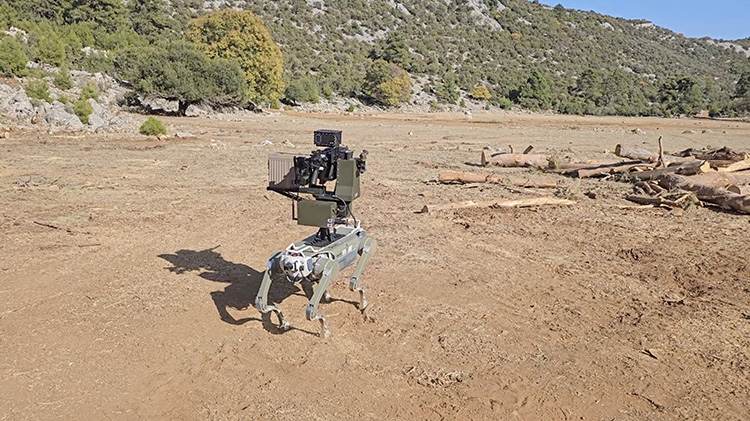 Silahlı Robot Köpekler Orduya Giriyor!